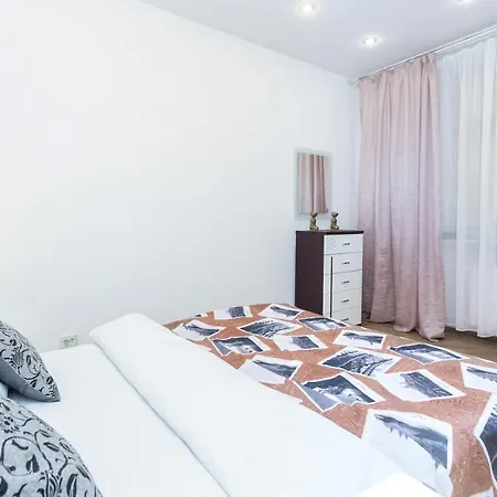 Roomer 31/3 Karl Marx Street 8 Апартаменти *