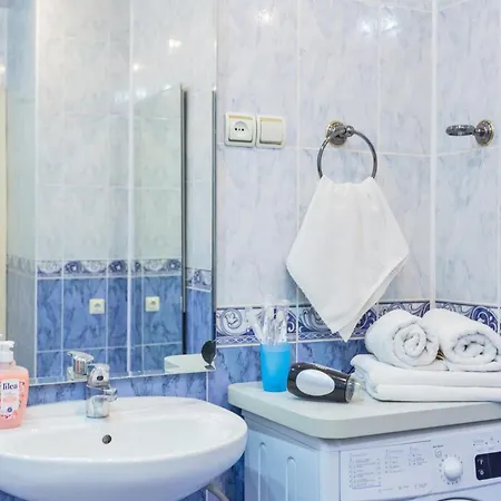 Roomer 31/3 Karl Marx Street 8 * Мінськ